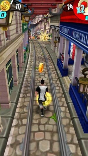 Cristiano Ronaldo: Kick'n'Run screenshot 3