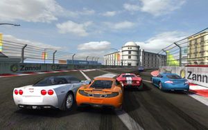 Real Racing 2 screenshot 1